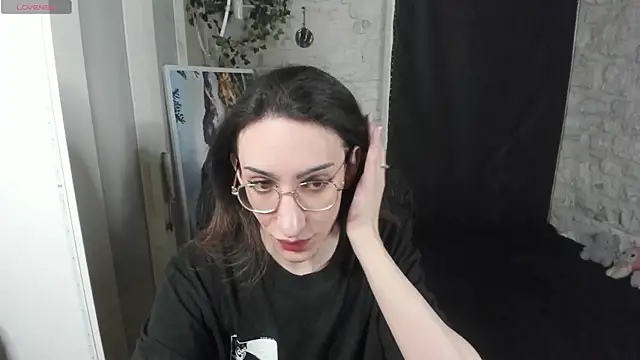 Snapshot of Mayala__ chatting on 3, 2, 2025 Mayala online show from 3, 2, 2025