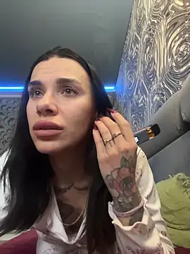 Queen of pain online show from 2, 3, 2026