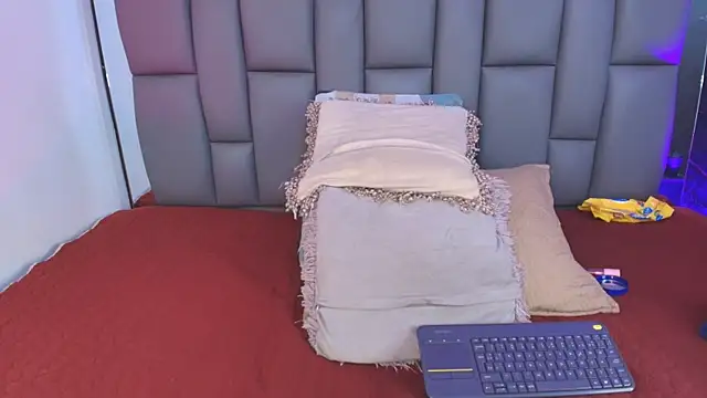  MiaBrown  online show from 1, 10, 2025