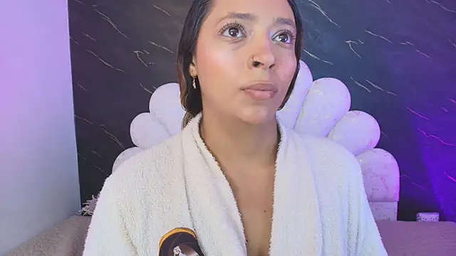  MiaBrown  online show from 31, 5, 2026