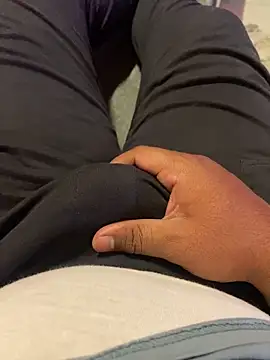 Snapshot of Honeydick7 chatting on 15, 3, 2025 Honeydick7 online show from 15, 3, 2025