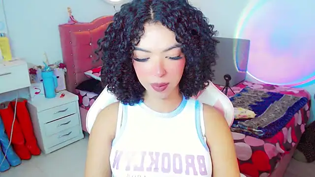 Tanedra collings online show from 6, 2, 2026