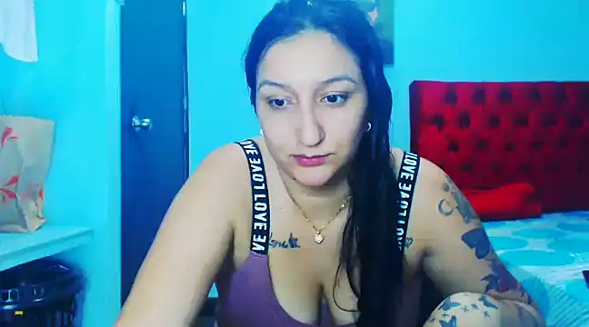Snapshot of liz_dirty chatting on 8, 1, 2025 liz dirty online show from 8, 1, 2025