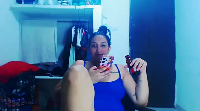 Snapshot of liz_dirty chatting on 21, 2, 2025 liz dirty online show from 21, 2, 2025