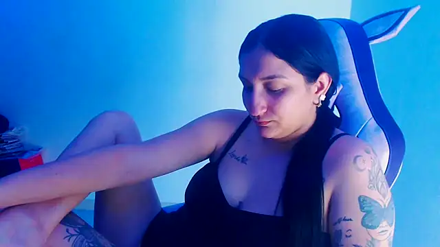 Snapshot of liz_dirty chatting on 3, 11, 2025 liz dirty online show from 3, 11, 2025