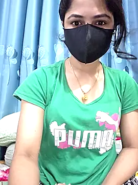Snapshot of Suvosri chatting on 15, 10, 2025 Suvosri online show from 15, 10, 2025