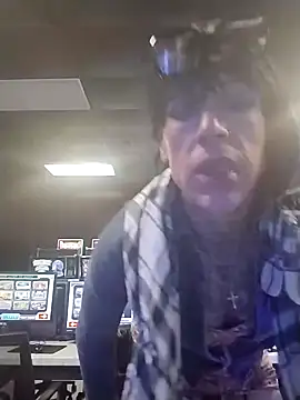 Oliveblackmen online show from 3, 2, 2025