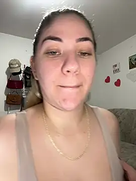 Snapshot of Celestedubois chatting on 10, 7, 2026 Celestedubois online show from 10, 7, 2026