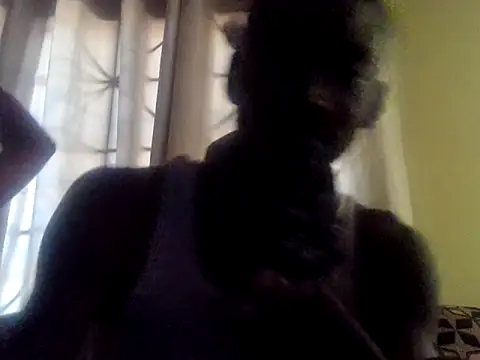 Snapshot of LookingLover34 chatting on 4, 10, 2025 LookingLover34 online show from 4, 10, 2025