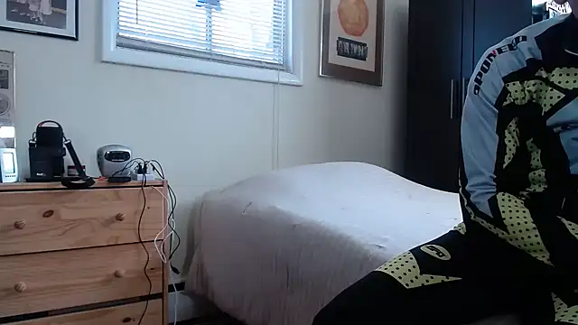 hottottrot691 online show from 11, 3, 2025