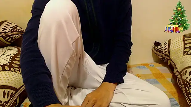 Alexdelarge323 online show from 3, 12, 2025