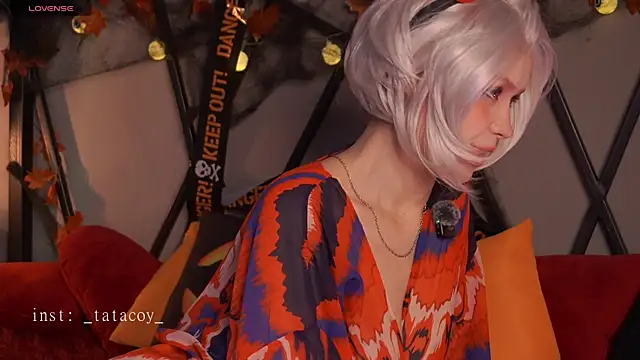 Snapshot of TataCoy chatting on 26, 10, 2025 TataCoy online show from 26, 10, 2025