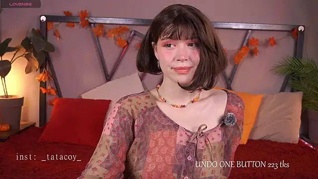 Snapshot of TataCoy chatting on 15, 11, 2025 TataCoy online show from 15, 11, 2025