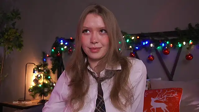 Snapshot of TataCoy chatting on 22, 12, 2025 TataCoy online show from 22, 12, 2025