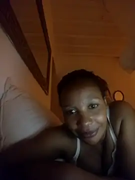 Snapshot of pretty_babez chatting on 6, 7, 2026 pretty babez online show from 6, 7, 2026