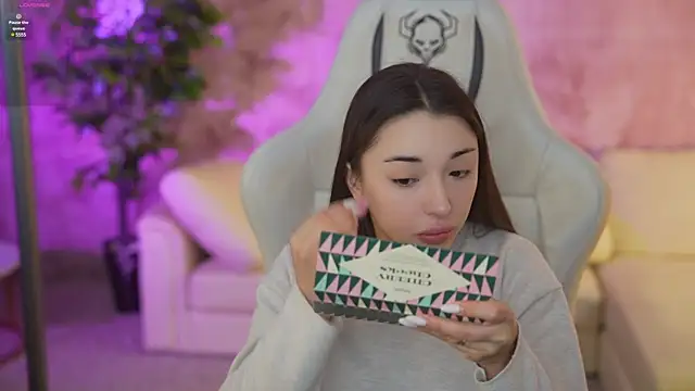 Jasmine Flow online show from 3, 2, 2025