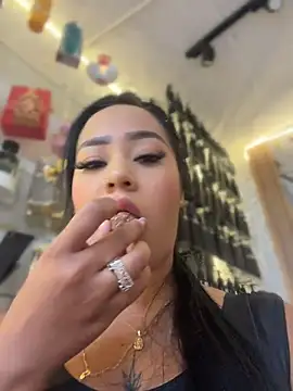 Luisa Fernandaa online show from 12, 7, 2026