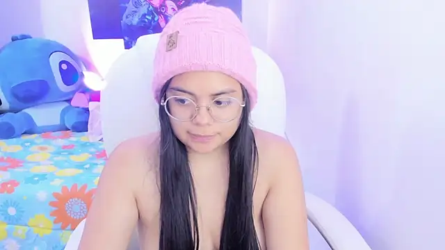 Snapshot of esmeralda112 chatting on 14, 2, 2025 esmeralda112 online show from 14, 2, 2025