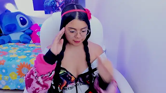 Snapshot of esmeralda112 chatting on 23, 2, 2025 esmeralda112 online show from 23, 2, 2025