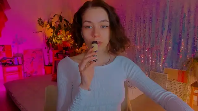 poli   online show from 13, 3, 2025