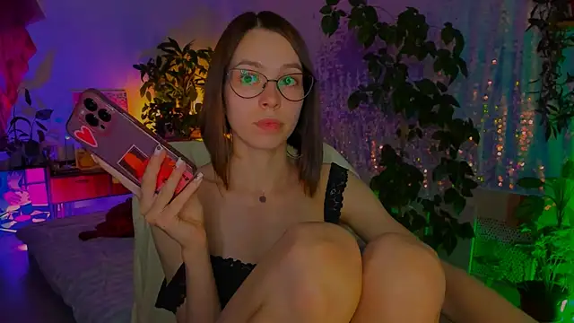 poli   online show from 12, 7, 2026