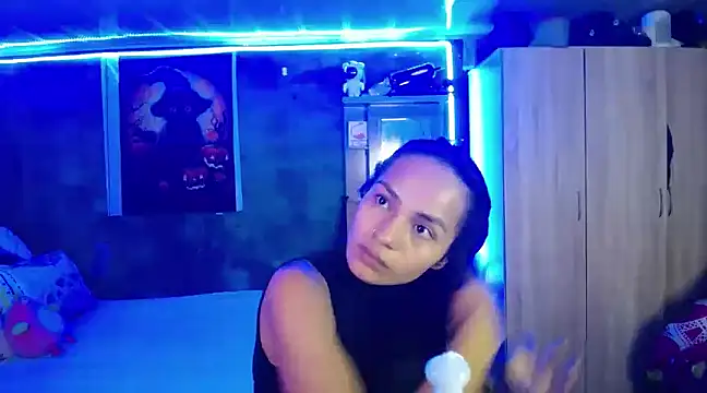 Samara Beltran online show from 27, 2, 2025