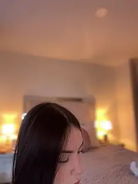 Im Valentina online show from 22, 4, 2026