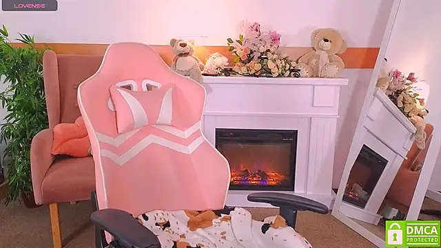 Grace and  Jacob online show from 29, 11, 2025