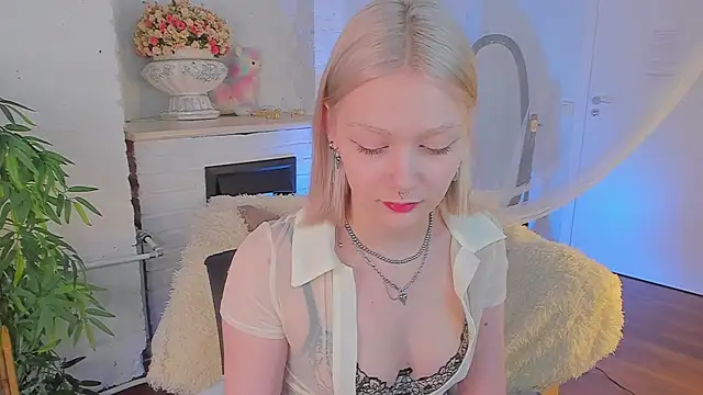 Snapshot of _Rude_Girl_ chatting on 9, 1, 2025  Rude Girl  online show from 9, 1, 2025