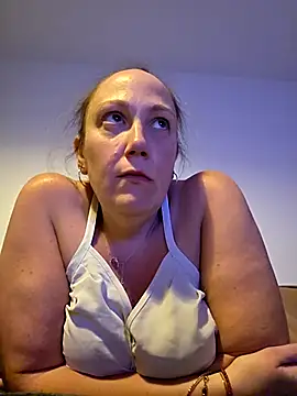 Wisie Cutie online show from 28, 3, 2026