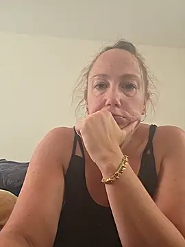 Wisie Cutie online show from 31, 5, 2026