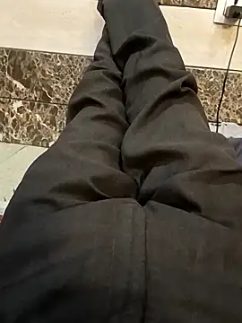 Snapshot of Play_boy11 chatting on 25, 10, 2025 Play boy11 online show from 25, 10, 2025