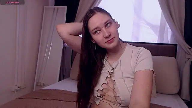 Snapshot of MollyBrams chatting on 11, 3, 2025 MollyBrams online show from 11, 3, 2025