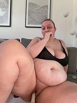 Snapshot of BBW_Nora chatting on 30, 6, 2026 BBW Nora online show from 30, 6, 2026