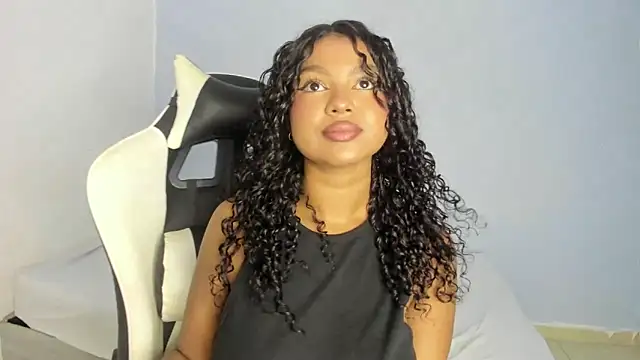 chloe ebony  online show from 11, 1, 2025