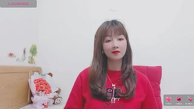 Holygirlsweet777 online show from 26, 12, 2024