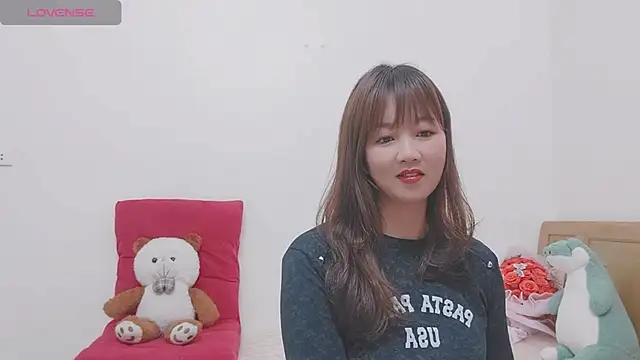 Holygirlsweet777 online show from 9, 1, 2025