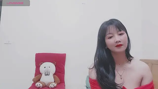 Holygirlsweet777 online show from 15, 1, 2025