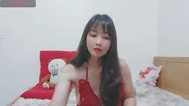 Holygirlsweet777 online show from 12, 3, 2025