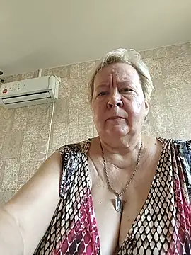 EffectFiona online show from 9, 7, 2026
