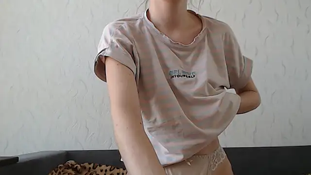 HoneyWiles online show from 11, 3, 2026