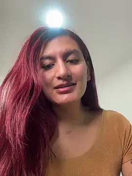 Snapshot of ari_artis chatting on 29, 10, 2025 ari artis online show from 29, 10, 2025