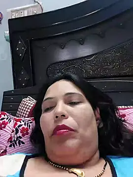 Poojabhabi101 online show from 12, 9, 2025