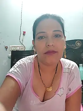 Poojabhabi101 online show from 13, 9, 2025