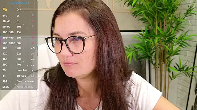 SelineSole online show from 15, 9, 2025