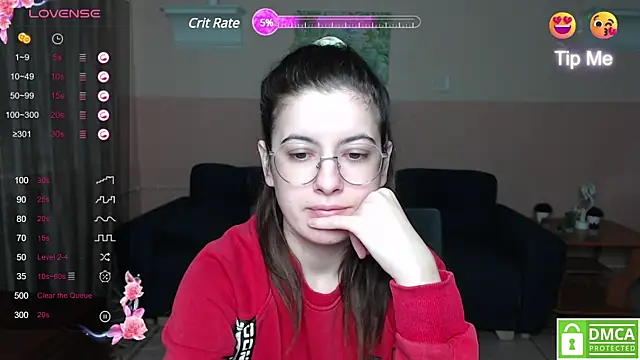 Aminabeatris online show from 5, 3, 2025