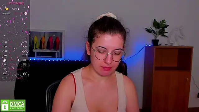 Aminabeatris online show from 24, 9, 2025