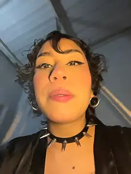 ZahaRoseee online show from 28, 3, 2026