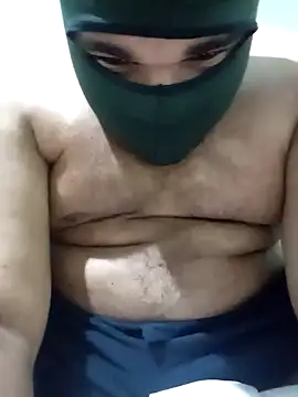 Snapshot of Kidding_Road chatting on 4, 2, 2025 Kidding Road online show from 4, 2, 2025