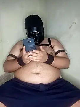 Snapshot of Kidding_Road chatting on 5, 10, 2025 Kidding Road online show from 5, 10, 2025